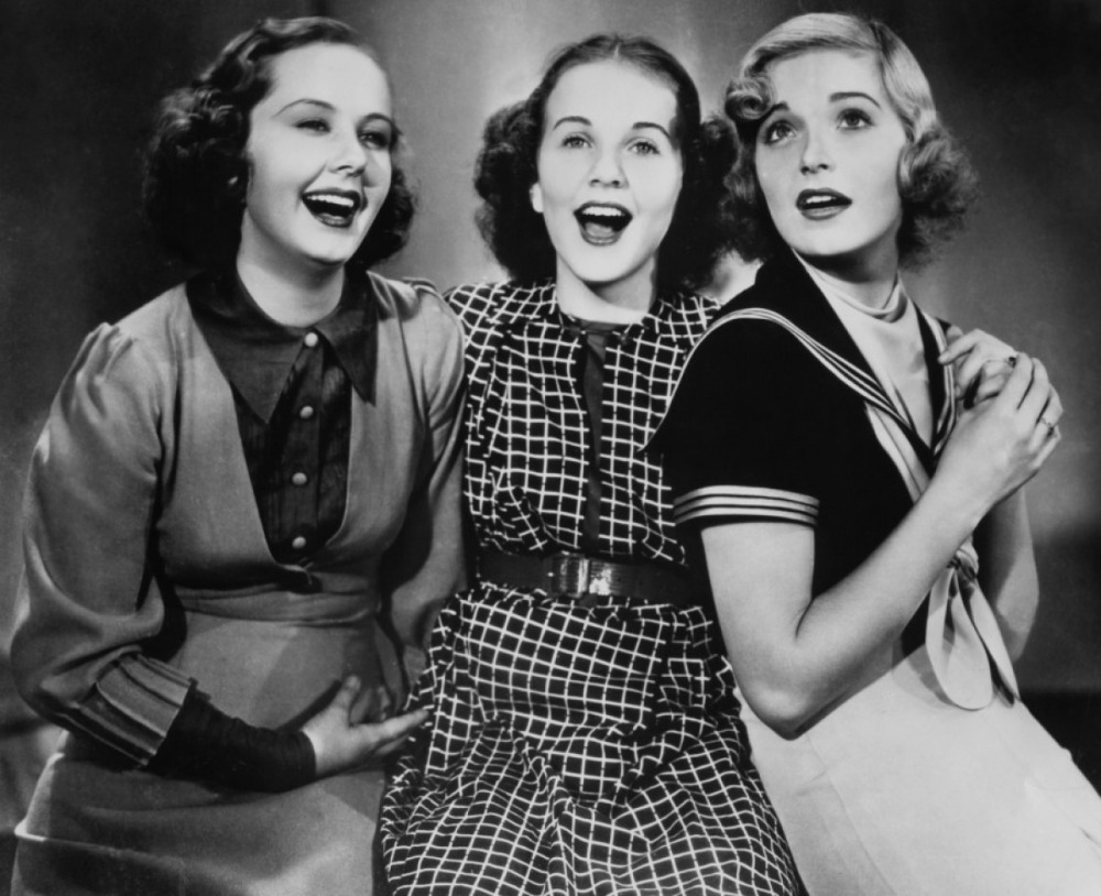 Three Smart Girls (1936, Universal)